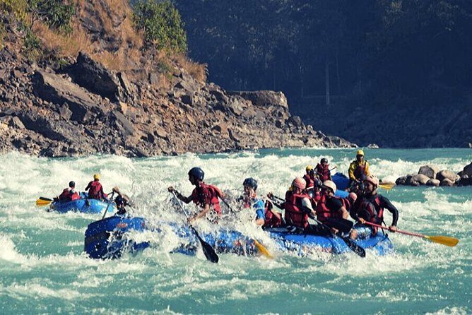 24 km White water rafting expedition in Rishikesh - Your time plan: what happens from meet-up to the raft splash