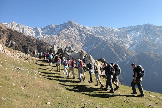 7 Days Dharamsala - Dalai Lama home Trek - Day 5: Kunal Pathri Devi Temple and the view that makes the climb worth it