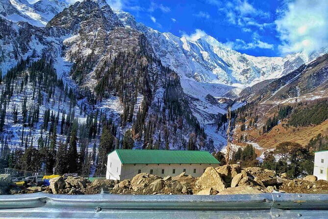 Atal Tunnel Sightseeing Tour Covering Sissu & Solang Valley - Price and value at about $45.79 per person: what you’re really buying