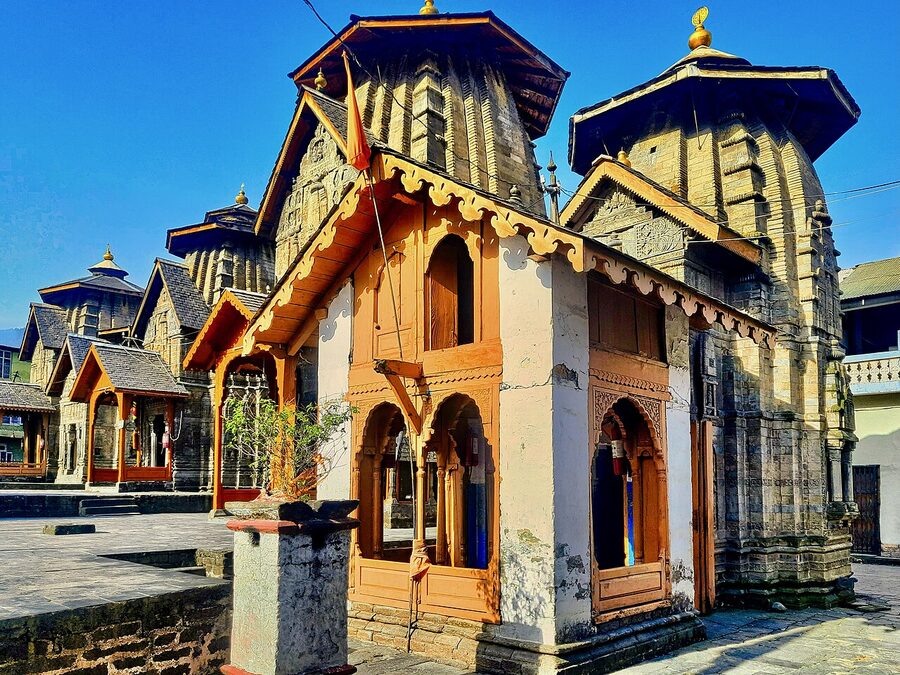 The Lakshmi Narayan group of temples in Chamba town with stone shikharas in north-Indian Nagara style.