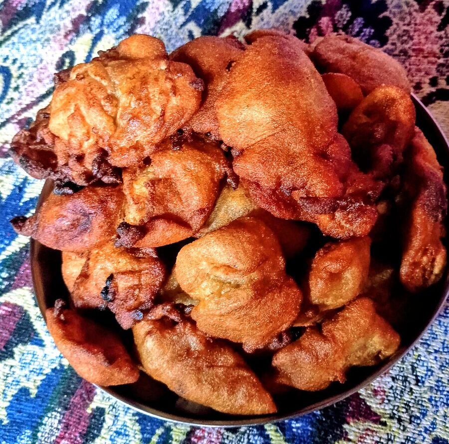 Bobaru, a traditional sweet from Kullu district eaten around Lohri and the autumn fairs.