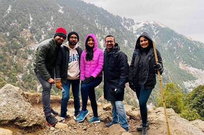 Guided Day Hike to Guna Devi Temple from Mcleodganj - Gear and fitness: how to make the climb feel manageable