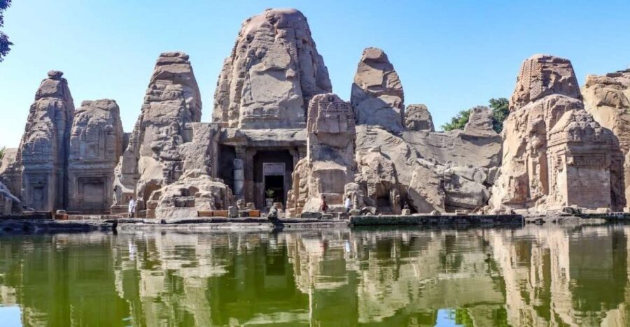 Historical Tour, Kangra fort &Rock cut temple from Dharmasla - Key highlights to look for