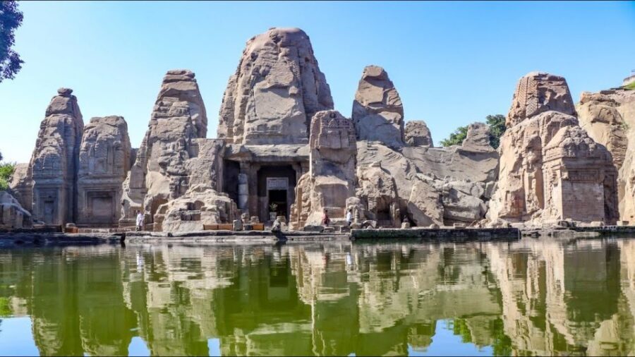 Historical Tour, Kangra fort &Rock cut temple from Dharmasla - Leaving McLeod Ganj or Dharamshala: The Ride and Kangra Valley Glimpse