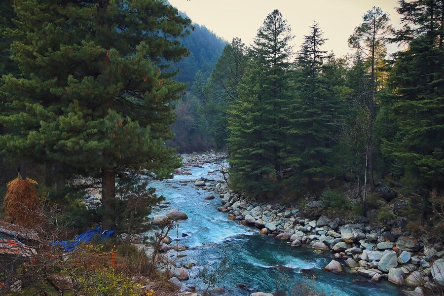 India Kasol Parvati Valley mountain river view