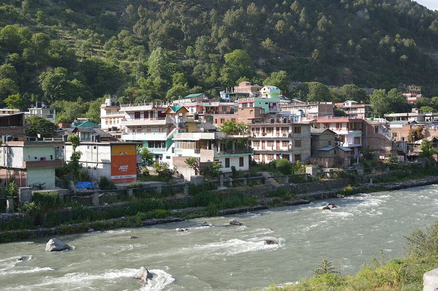Kullu town on the bank of the River Beas, with the festival ground visible.