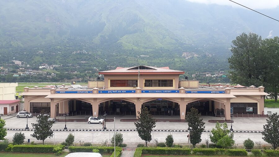 Kullu Manali Airport at Bhuntar with the runway in the river valley